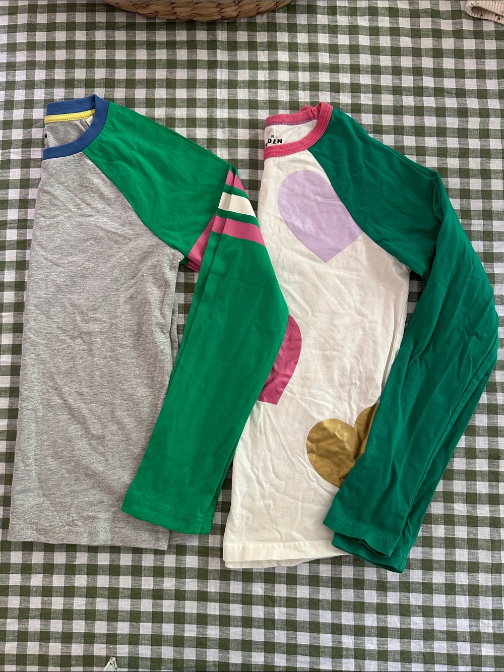 Mini Boden Green Raglan Sleeve Heart Print Long Sleeve Tee